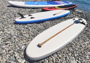inflatable vs hard paddle board