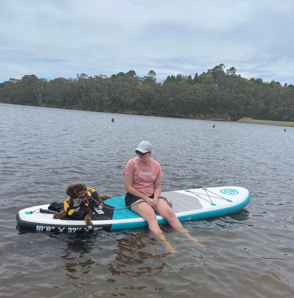 goosehill sup with dog